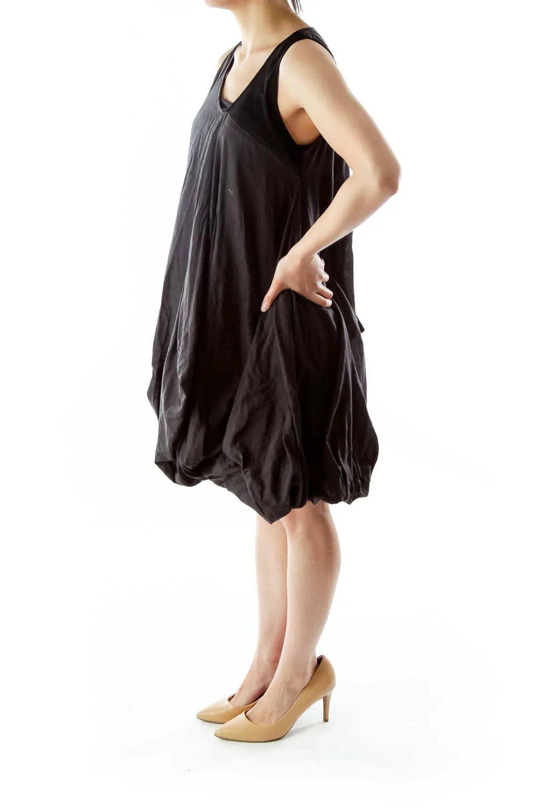 Black V-Neck Puffy Day Dress