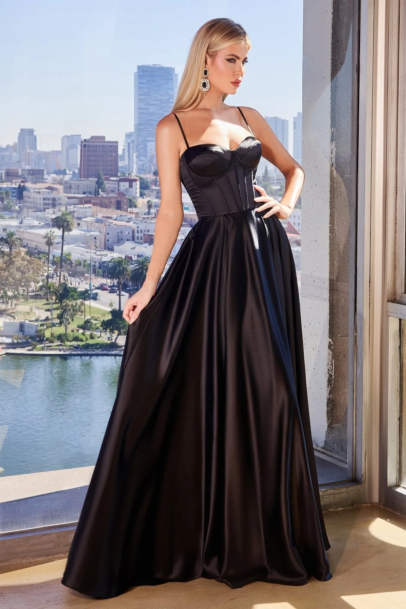 CD337 - Ladivine By Cinderella Divine Dress