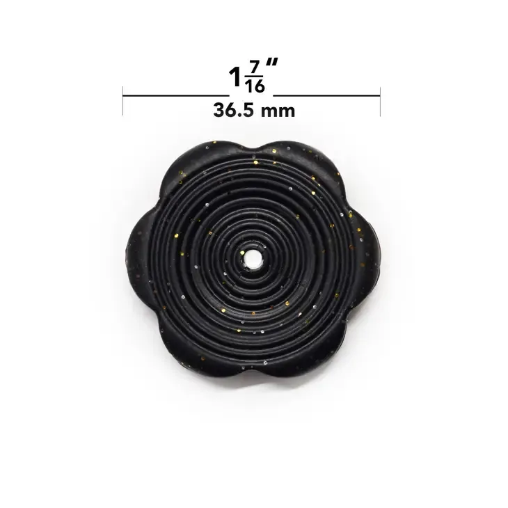 Cinch It! Clip for Dresses, T-Shirts, Blouse, Scarf Clasp