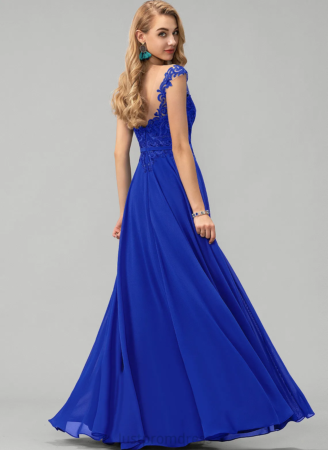 Floor-Length With Scoop Prom Dresses Vivien A-Line Sequins Chiffon