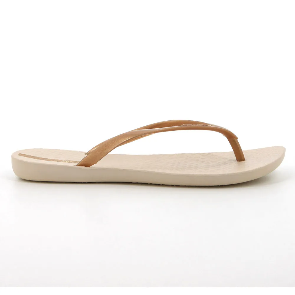 Ipanema Thong Slip On Sandal - Beige