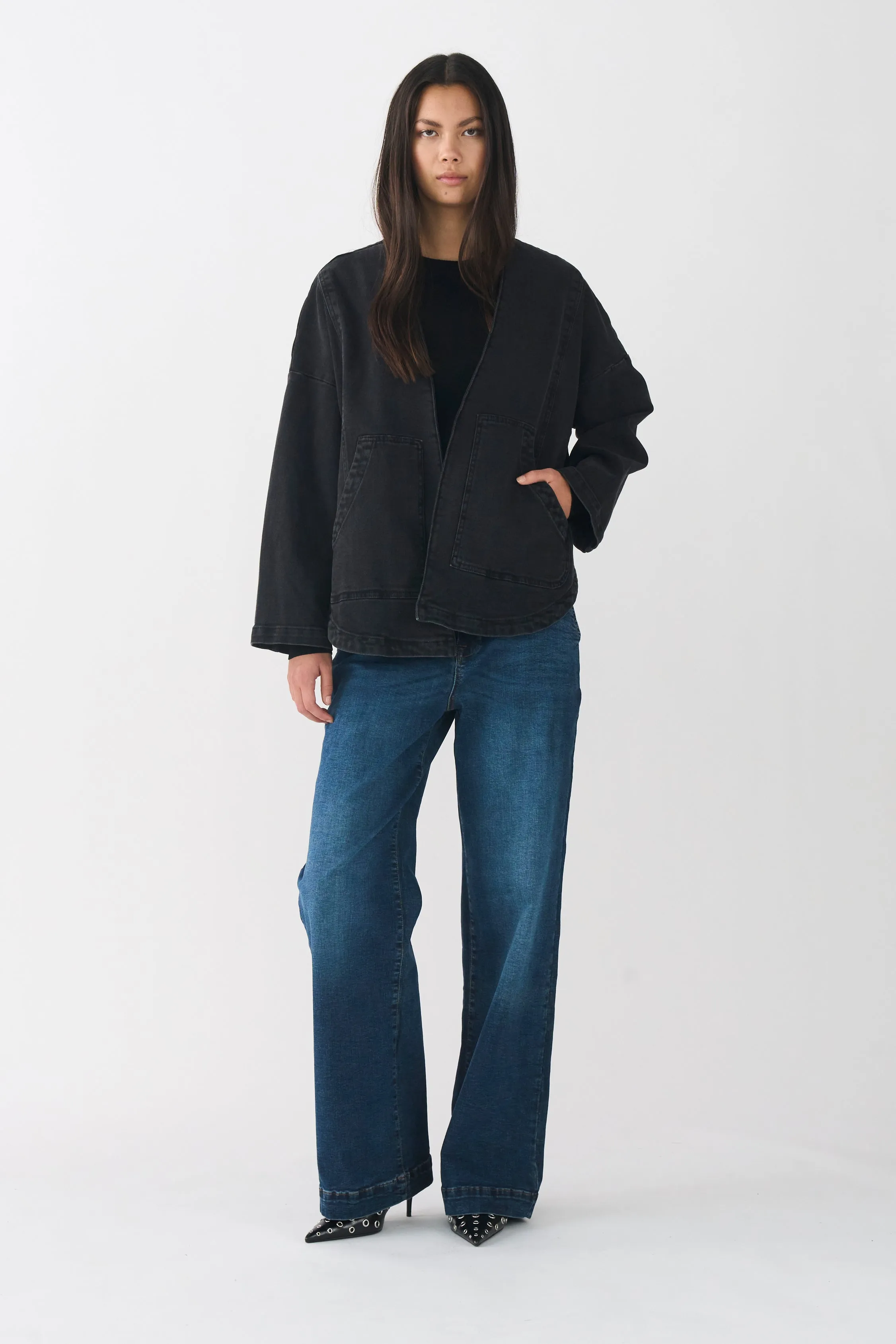 IVY-Augusta Denim Jacket Wash Faded - Black