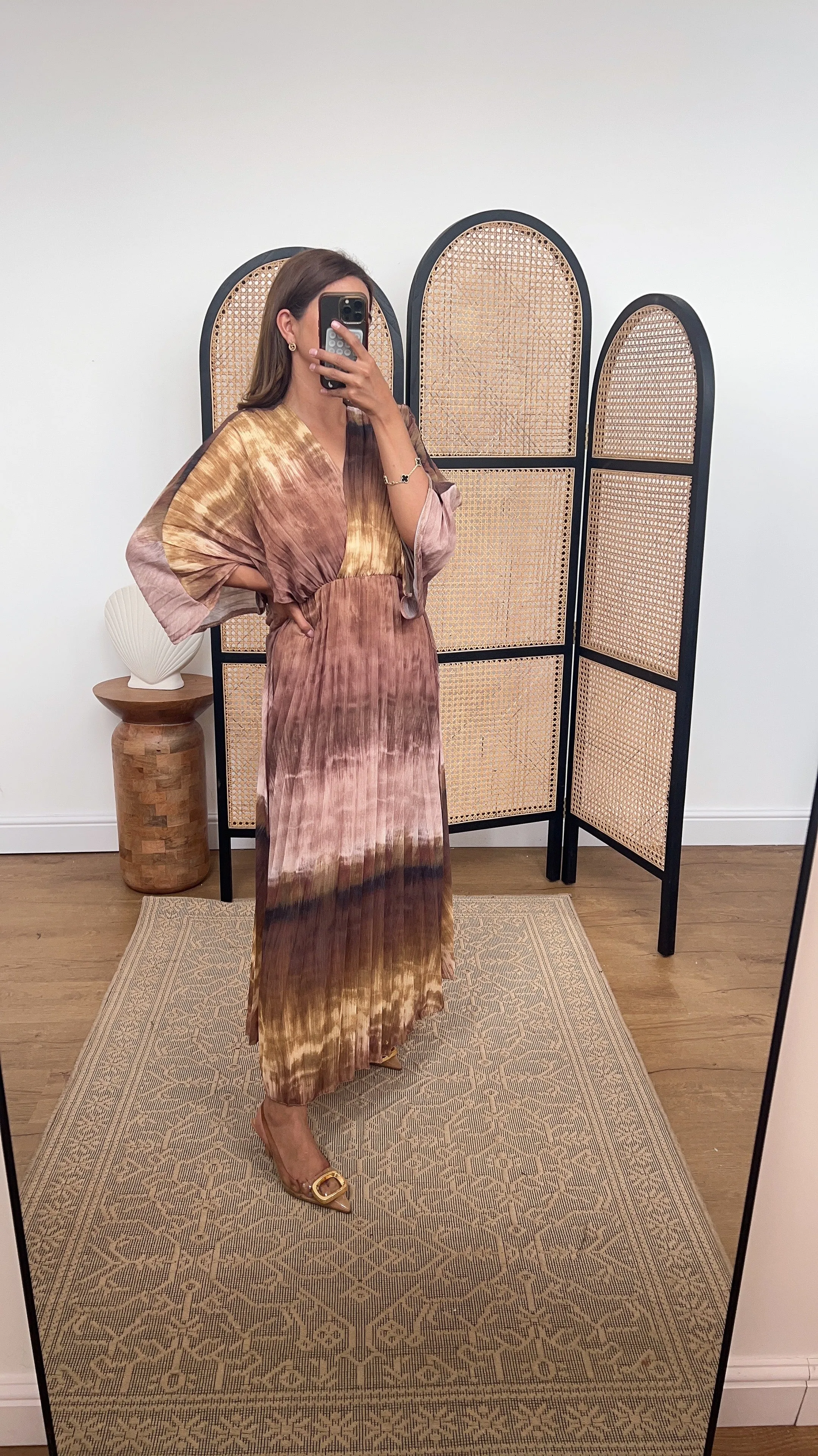 Mila dress in brown